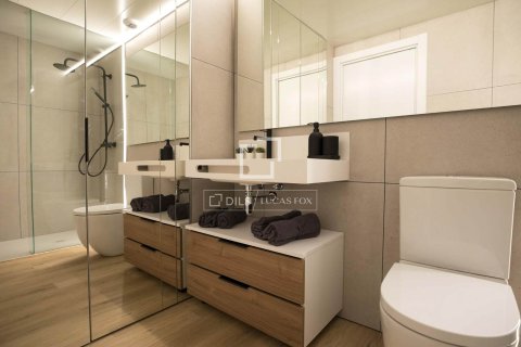 2 chambres apartment à vendre à Esplugues de Llobregat, Barcelona, Catalonia, Spain № 4395 - photo 12