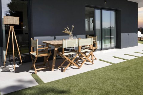 2 chambres apartment à vendre à Esplugues de Llobregat, Barcelona, Catalonia, Spain № 4395 - photo 3