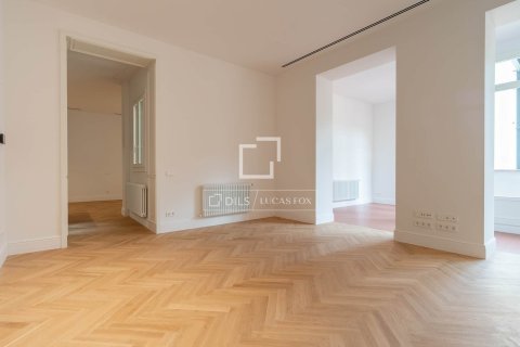 2 chambres apartment à vendre à Barcelona, Catalonia, Spain № 4394 - photo 16