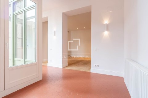 2 chambres apartment à vendre à Barcelona, Catalonia, Spain № 4394 - photo 20