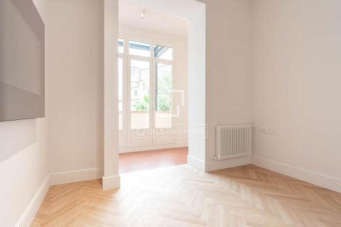 2 chambres apartment à vendre à Barcelona, Catalonia, Spain № 4394 - photo 26