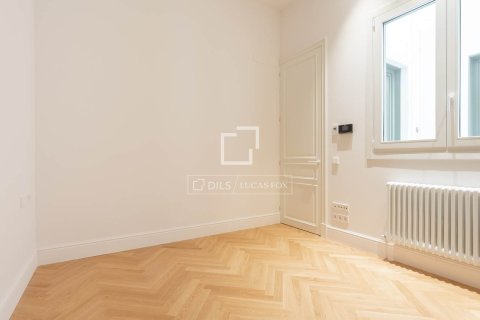 2 chambres apartment à vendre à Barcelona, Catalonia, Spain № 4394 - photo 11