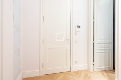 2 chambres apartment à vendre à Barcelona, Catalonia, Spain № 4394 - photo 30