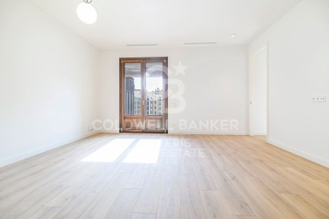 2 bedrooms penthouse for sale in Barcelona, Catalonia, Spain № 5350 - photo 9