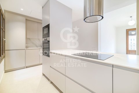 2 bedrooms penthouse for sale in Barcelona, Catalonia, Spain № 5350 - photo 14