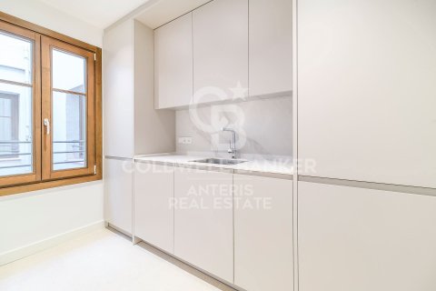 2 bedrooms penthouse for sale in Barcelona, Catalonia, Spain № 5350 - photo 16