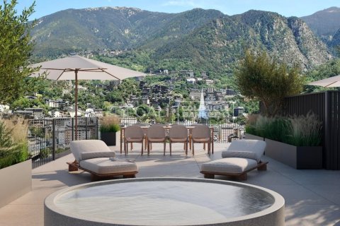 4 bedrooms house for sale in Principado De Andorra (Ninguna Poblacion Tiene C.P.), Lleida, Catalonia, Spain № 5352 - photo 6