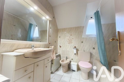 Купить дом в Сан-Пере-де-Виламайор, Испания с 4 спальни, 227м², № 4721 - фото 30