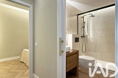 3 bedrooms apartment for sale in Barcelona, Catalonia, Spain № 4717 - photo 18