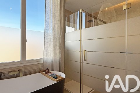 3 bedrooms apartment for sale in Barcelona, Catalonia, Spain № 4717 - photo 8