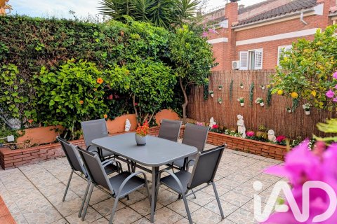 5 bedrooms townhouse for sale in El Masnou, Barcelona, Catalonia, Spain № 4716 - photo 11