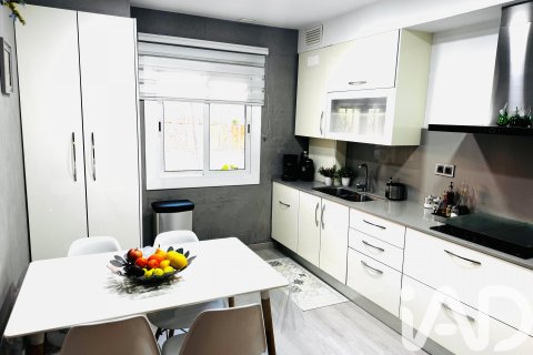 5 bedrooms townhouse for sale in El Masnou, Barcelona, Catalonia, Spain № 4716 - photo 13