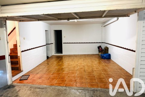 5 bedrooms townhouse for sale in El Masnou, Barcelona, Catalonia, Spain № 4716 - photo 16