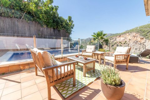 6 chambres villa à vendre à Castelldefels, Barcelona, Catalonia, Spain № 4288 - photo 2