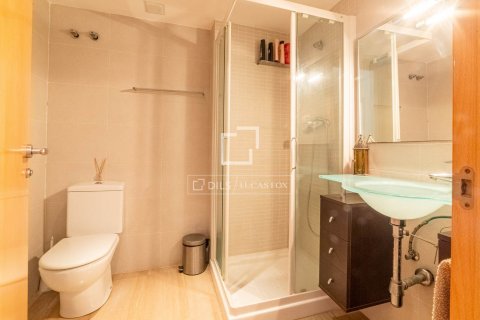 6 chambres villa à vendre à Castelldefels, Barcelona, Catalonia, Spain № 4288 - photo 22