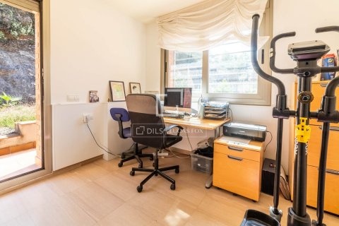 6 chambres villa à vendre à Castelldefels, Barcelona, Catalonia, Spain № 4288 - photo 21