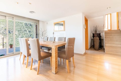 6 chambres villa à vendre à Castelldefels, Barcelona, Catalonia, Spain № 4288 - photo 7