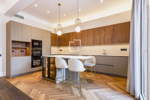 3 chambres apartment à vendre à Barcelona, Catalonia, Spain № 4291 - photo 6