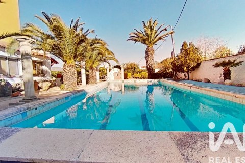 5 bedrooms house for sale in Valls, Tarragona, Catalonia, Spain № 4677 - photo 4