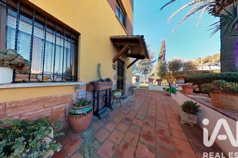 5 bedrooms house for sale in Valls, Tarragona, Catalonia, Spain № 4677 - photo 13