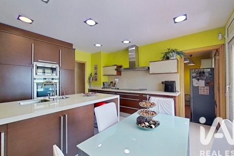 5 bedrooms house for sale in Valls, Tarragona, Catalonia, Spain № 4674 - photo 21