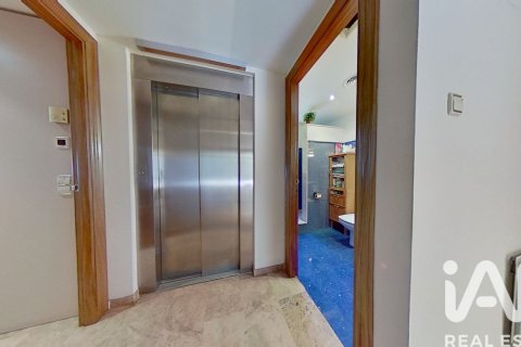 5 bedrooms house for sale in Salou, Tarragona, Catalonia, Spain № 4673 - photo 28