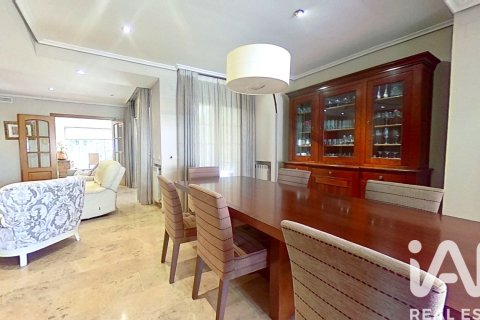 5 bedrooms house for sale in Salou, Tarragona, Catalonia, Spain № 4673 - photo 10