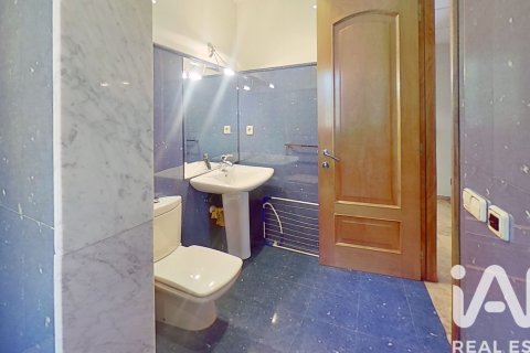 5 bedrooms house for sale in Salou, Tarragona, Catalonia, Spain № 4673 - photo 29