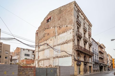 Propiedad comercial de 1531 m² en venta en Igualada, Barcelona, Cataluña, Spain № 7032 - foto 3