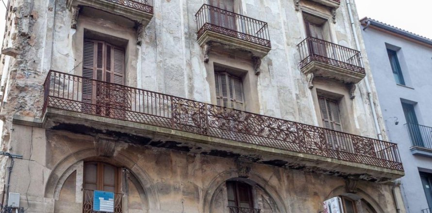 Propiedad comercial de 1531 m² en venta en Igualada, Barcelona, Cataluña, Spain № 7032