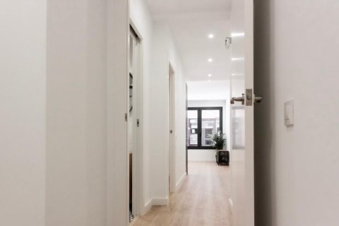 2 chambres apartment à vendre à Barcelona, Catalonia, Spain № 3653 - photo 16