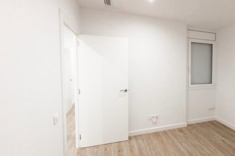 2 chambres apartment à vendre à Barcelona, Catalonia, Spain № 3653 - photo 18