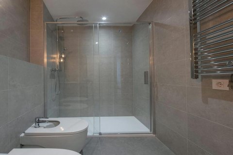 2 chambres apartment à vendre à Barcelona, Catalonia, Spain № 3655 - photo 4