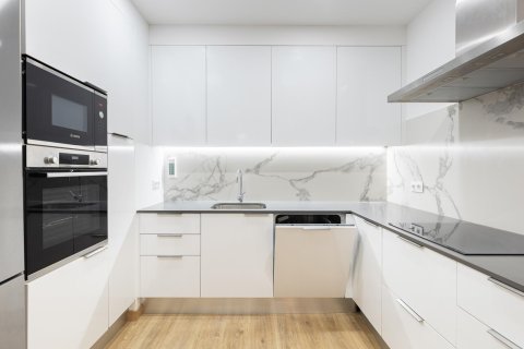 2 chambres apartment à vendre à Barcelona, Catalonia, Spain № 3656 - photo 2