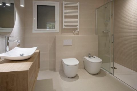 2 chambres apartment à vendre à Barcelona, Catalonia, Spain № 3654 - photo 13