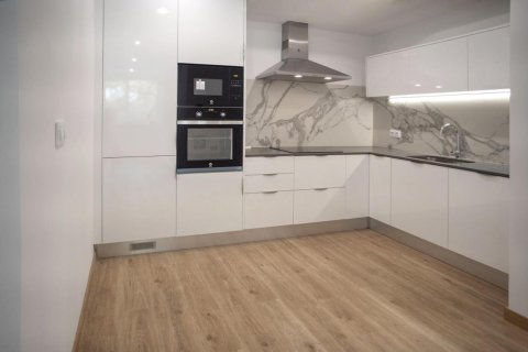 2 chambres apartment à vendre à Barcelona, Catalonia, Spain № 3654 - photo 17