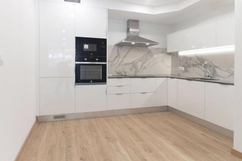 2 chambres apartment à vendre à Barcelona, Catalonia, Spain № 3654 - photo 4