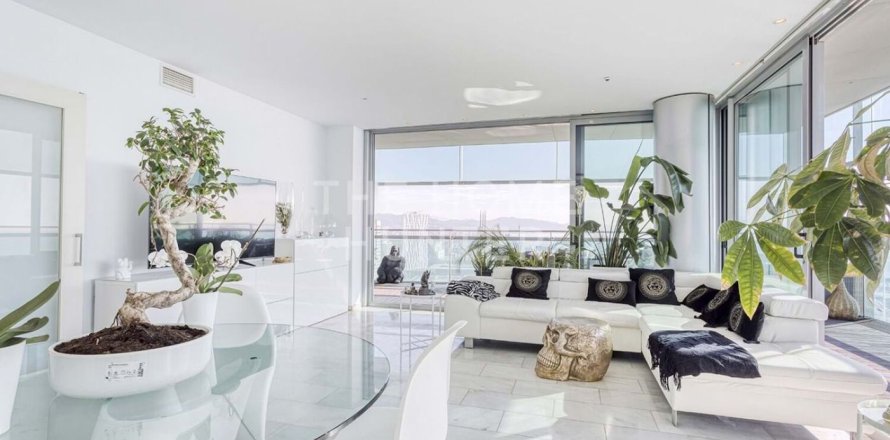 Квартира с 3 спальнями в Сан-Марти, Барселона, Каталония, Испания № 2270