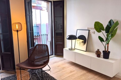 Купить квартиру в Старый город, Барселона, Испания с 2 спальни, 100м², № 2272 - фото 8