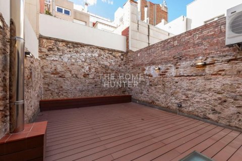 Купить квартиру в Бадалона, Испания с 1 спальня, 175м², № 2274 - фото 4