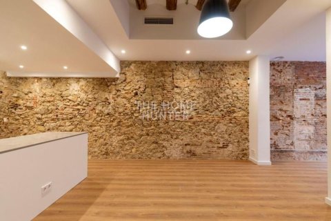 Купить квартиру в Бадалона, Испания с 1 спальня, 175м², № 2274 - фото 15