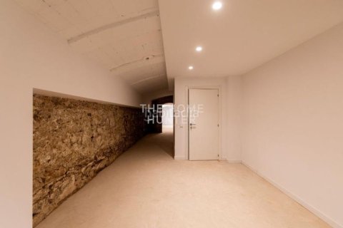 Купить квартиру в Бадалона, Испания с 1 спальня, 175м², № 2274 - фото 22