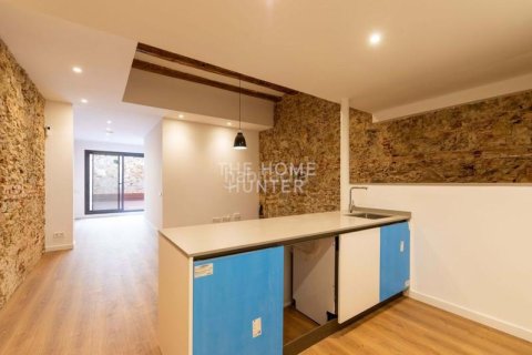 Купить квартиру в Бадалона, Испания с 1 спальня, 175м², № 2274 - фото 17