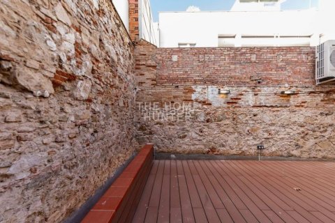 Купить квартиру в Бадалона, Испания с 1 спальня, 175м², № 2274 - фото 9