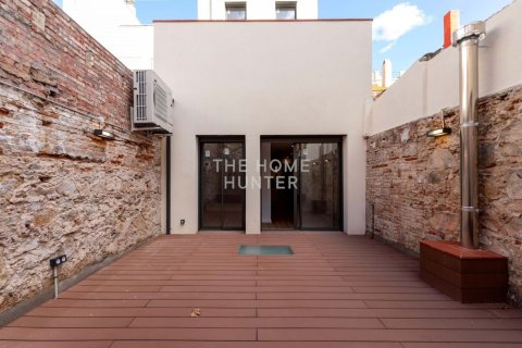 Квартира с 1 спальней в Бадалоне, Барселона, Каталония, Испания № 2273