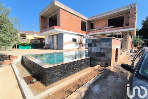 5 bedrooms house for sale in L'Ametlla de Mar, Tarragona, Catalonia, Spain № 7559 - photo 18