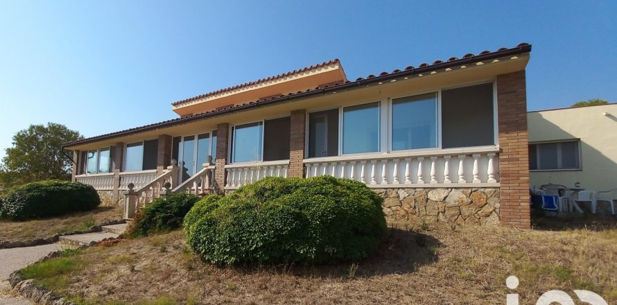 3 bedrooms house for sale in Ginestar, Tarragona, Catalonia, Spain № 7560