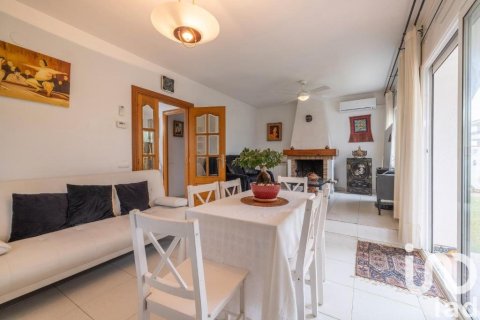 4 bedrooms house for sale in Cambrils, Tarragona, Catalonia, Spain № 7565 - photo 5