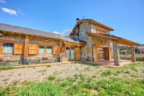 4 chambres house à vendre à Girona, Catalonia, Spain № 5675 - photo 27