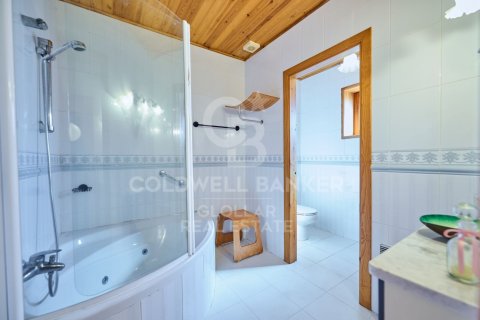 4 chambres house à vendre à Girona, Catalonia, Spain № 5675 - photo 20